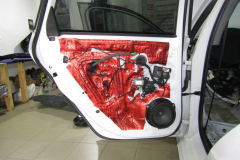 shumoizolyatsiya-Audi-A3-2