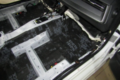 shumoizolyatsiya-Audi-A3-24