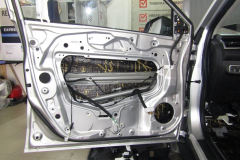 shumoizolyatsiya-Haval-M6-22