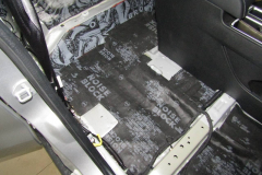 shumoizolyatsiya-Haval-M6-26