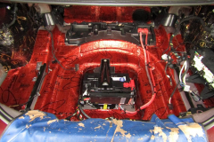 shumoizolyatsiya-Jaguar-Xe-14