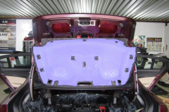 shumoizolyatsiya-Jaguar-Xe-35