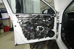 shumoizolyatsiya-Skoda-Octavia-A7-32