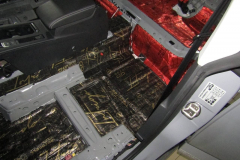 shumoizolyatsiya-Volkswagen-Passat-CC-11