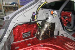 shumoizolyatsiya-Volkswagen-Passat-CC-15