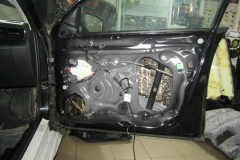 shumoizolyatsiya-Skoda-Rapid-10