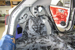 shumoizolyatsiya-Kia-Rio-X-Line-25