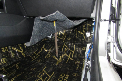 shumoizolyatsiya-Kia-Rio-X-Line-4