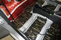 shumoizolyatsiya-Kia-Rio-X-Line-5