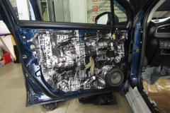 shumoizolyatsiya-Suzuki-Sx4-34