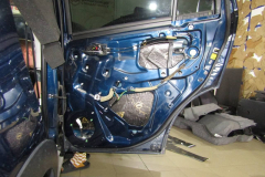 shumoizolyatsiya-Suzuki-Sx4-8