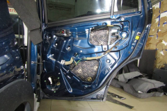 shumoizolyatsiya-Suzuki-Sx4-9