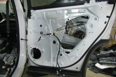 shumoizolyatsiya-Toyota-Highlander-4-2025-3