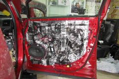 shumoizolyatsiya-toyota-venza-11