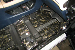 shumoizolyatsiya-Voyah-Free-10