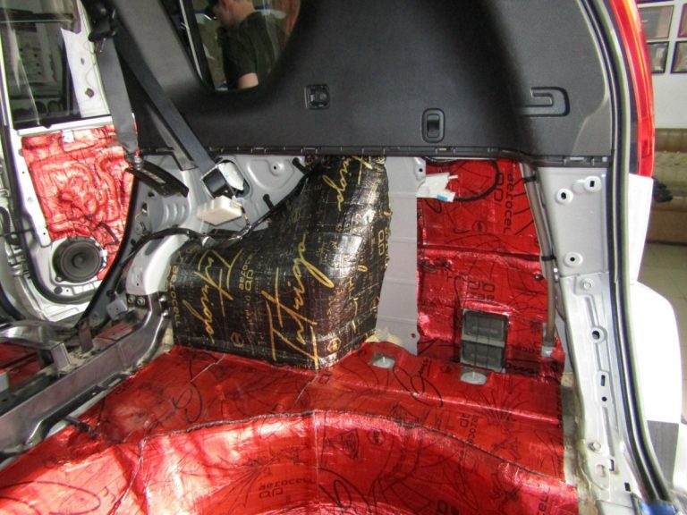 Шумоизоляция Nissan X Trail T31 Stop Shum