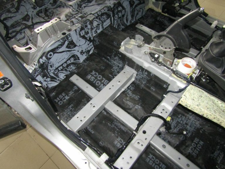 Шумоизоляция Nissan X Trail T31 Stop Shum