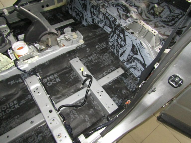 Шумоизоляция Nissan X Trail T31 Stop Shum