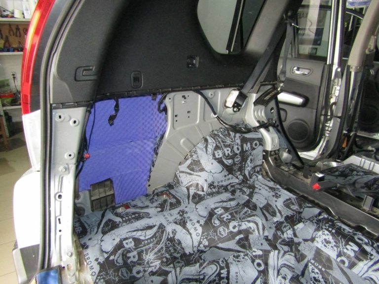 Шумоизоляция Nissan X Trail T31 Stop Shum