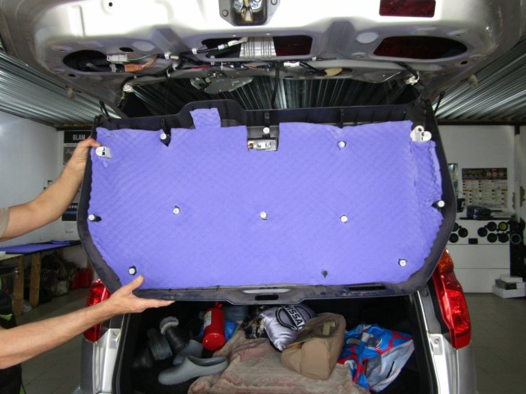 Шумоизоляция Nissan X Trail T31 Stop Shum