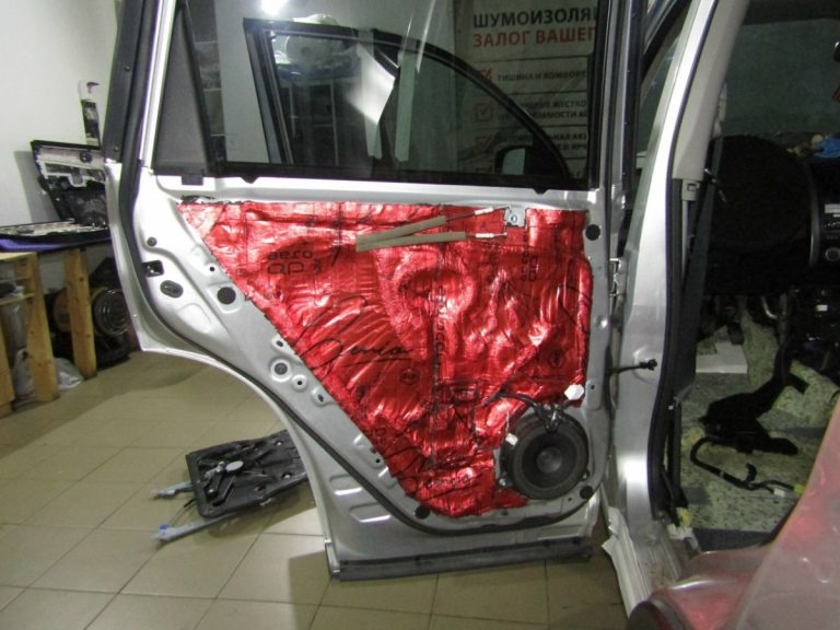 Шумоизоляция Nissan X Trail T31 Stop Shum