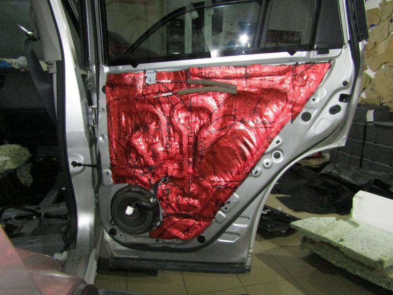 Шумоизоляция Nissan X Trail T31 Stop Shum