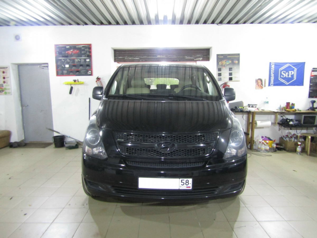 Hyundai Starex H1