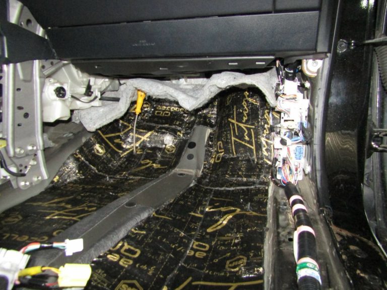 Шумоизоляция Lexus RX 350 Stop Shum