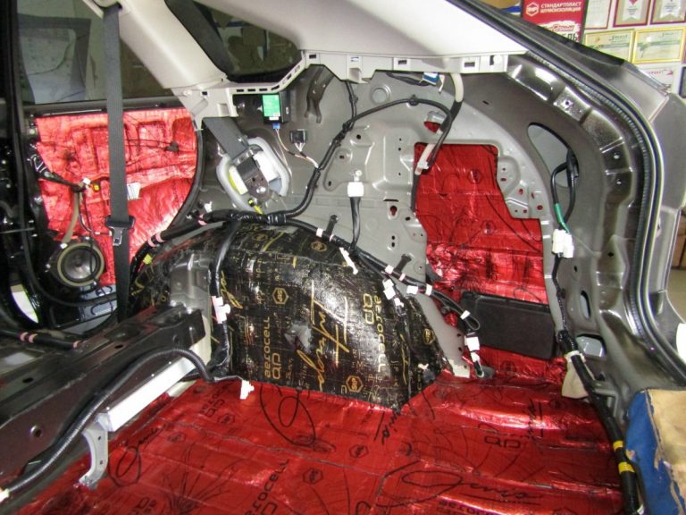 Шумоизоляция Lexus RX 350 Stop Shum
