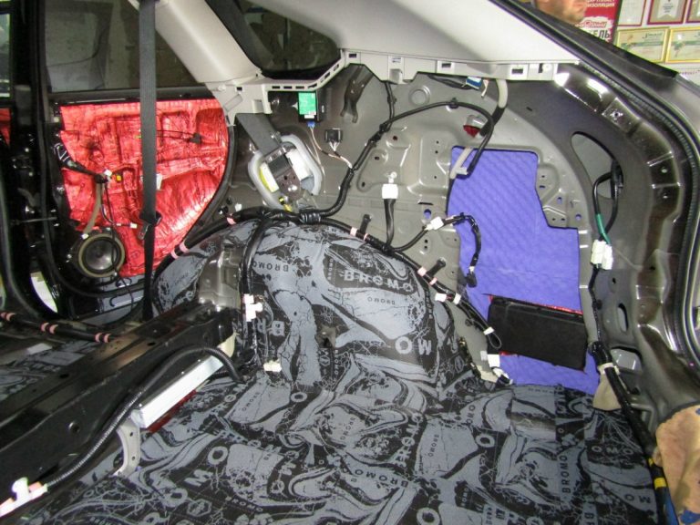 Шумоизоляция Lexus RX 350 Stop Shum