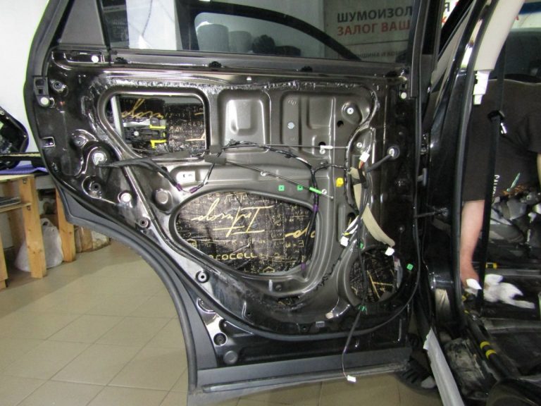 Шумоизоляция Lexus RX 350 Stop Shum