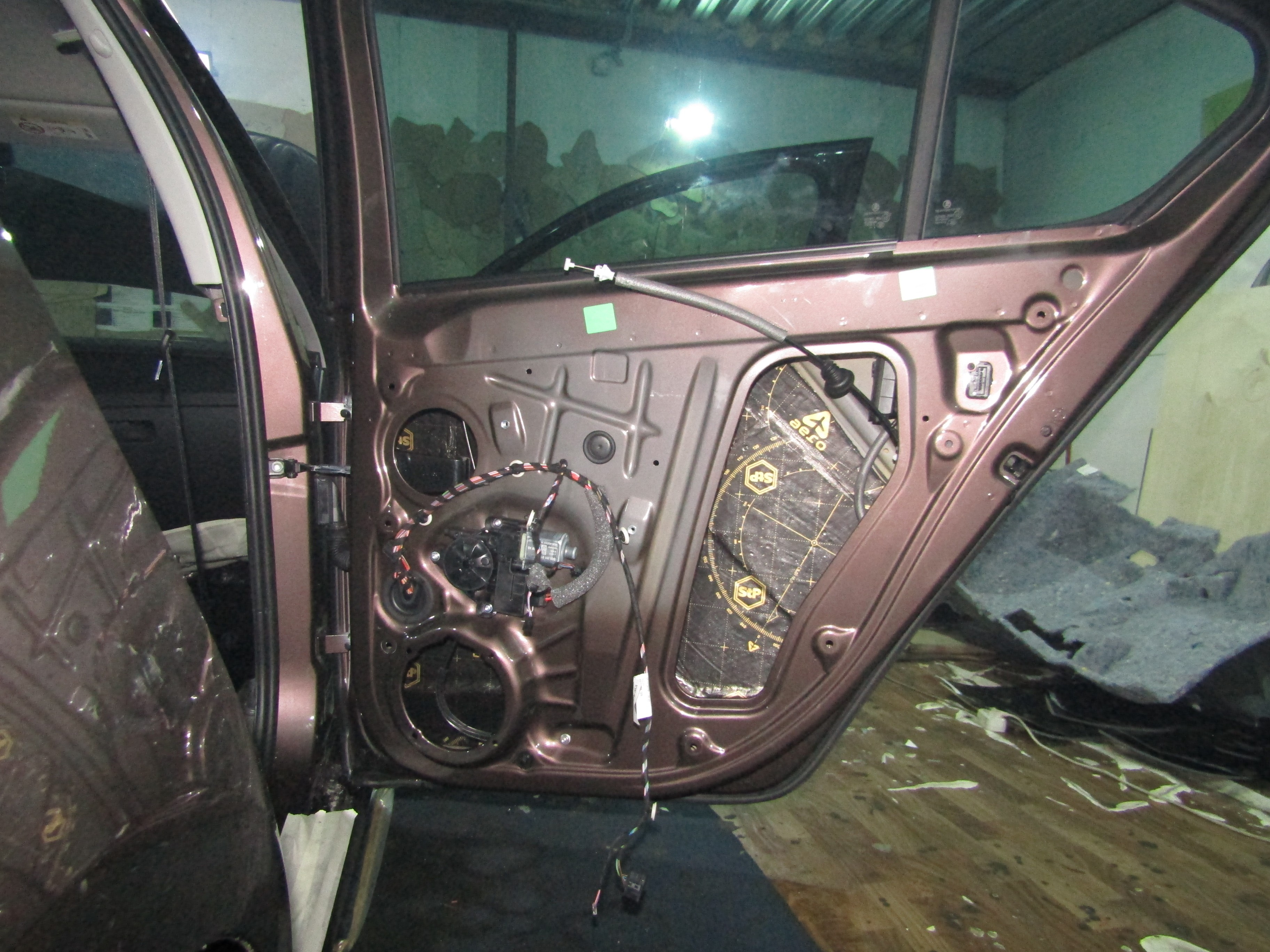 Шумоизоляция Skoda Octavia A7 StopShum