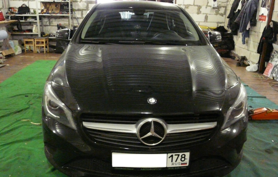 Mercedes Benz CLA 200