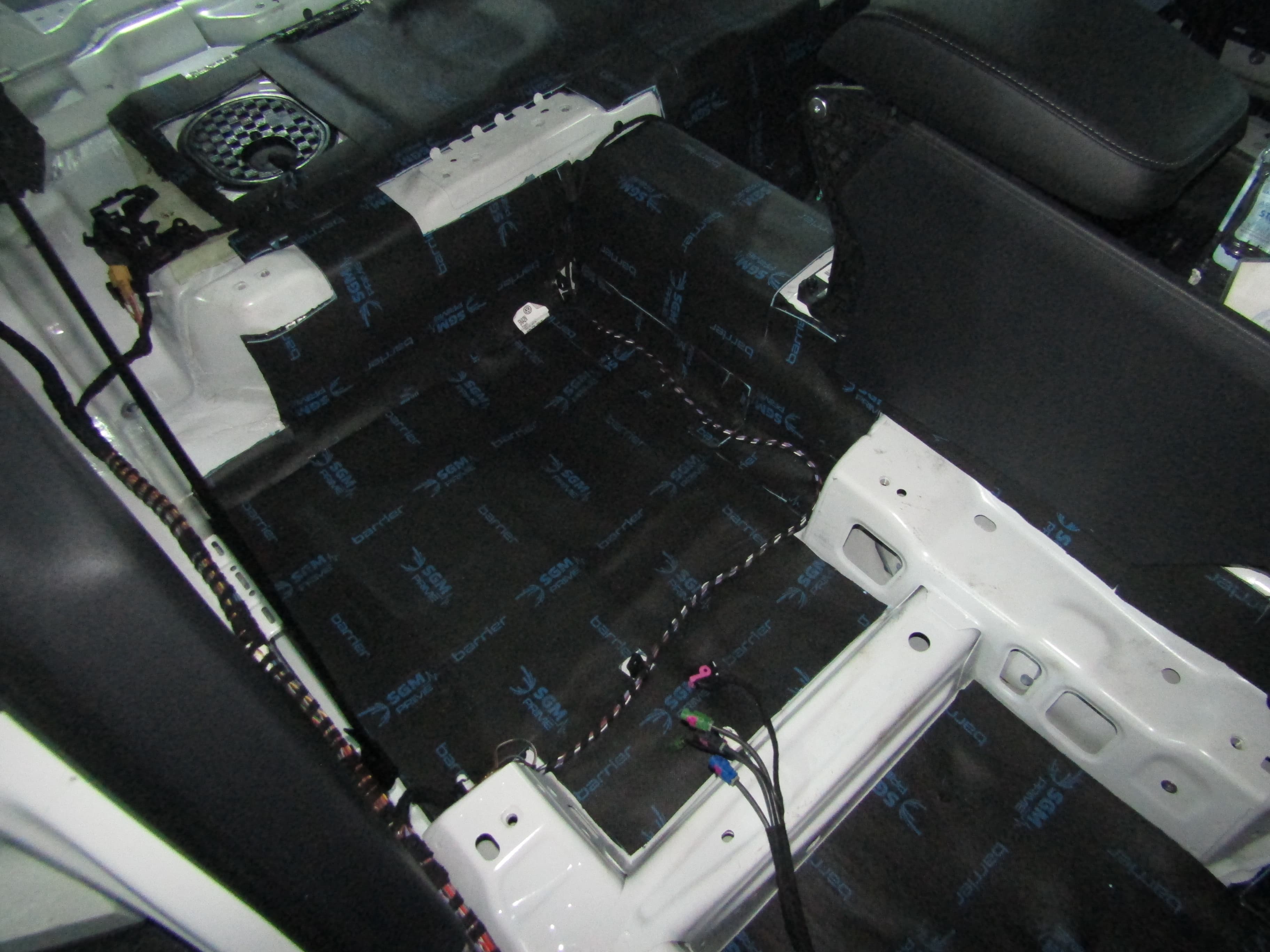 Шумоизоляция Skoda Kodiaq StopShum