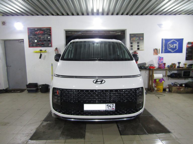 Шумоизоляция Hyundai Staria Stop Shum