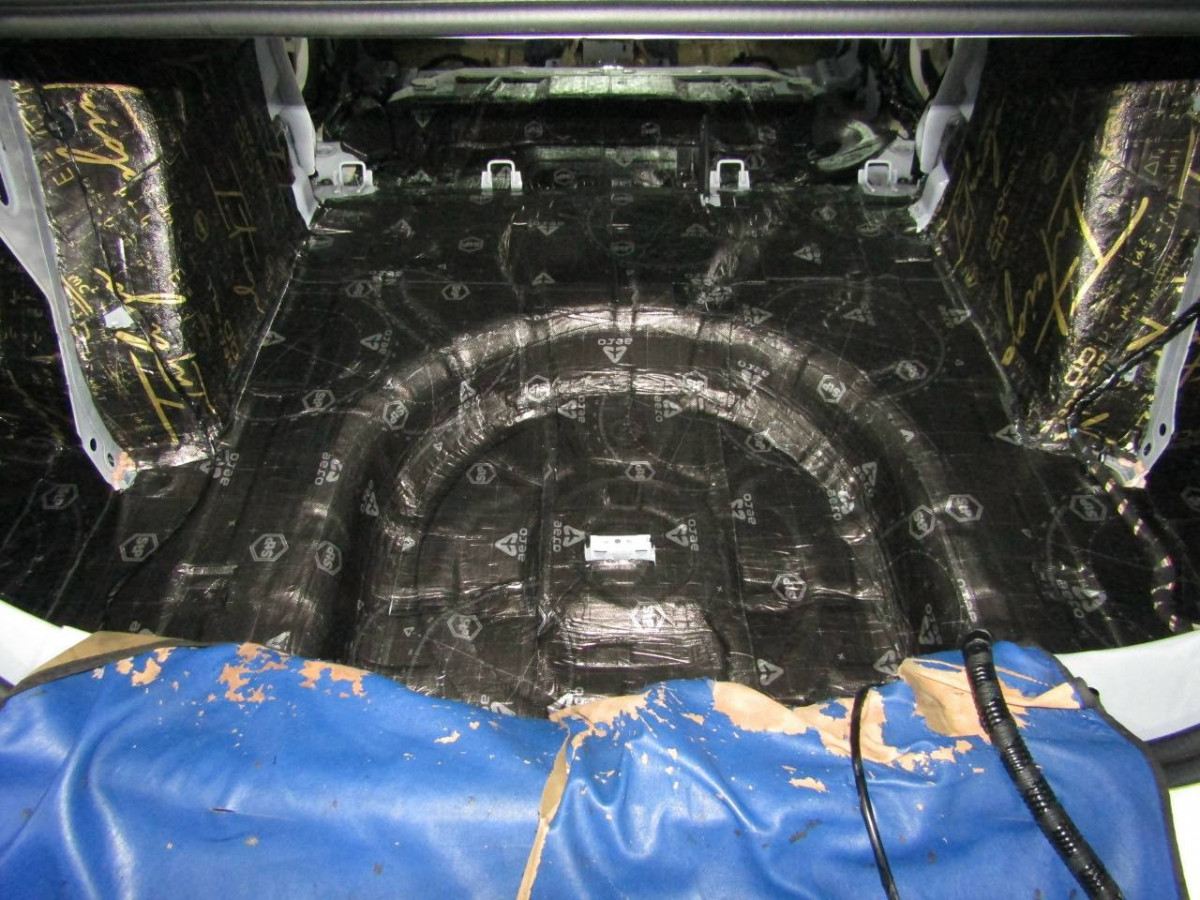 Шумоизоляция Ford Focus 4 Stop Shum