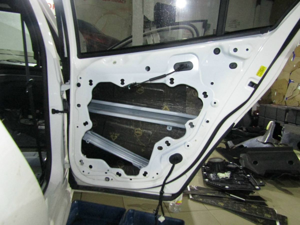 Шумоизоляция Ford Focus 4 Stop Shum