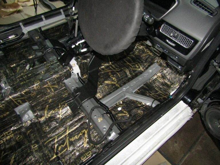 Шумоизоляция Honda Civic 11 Stop Shum