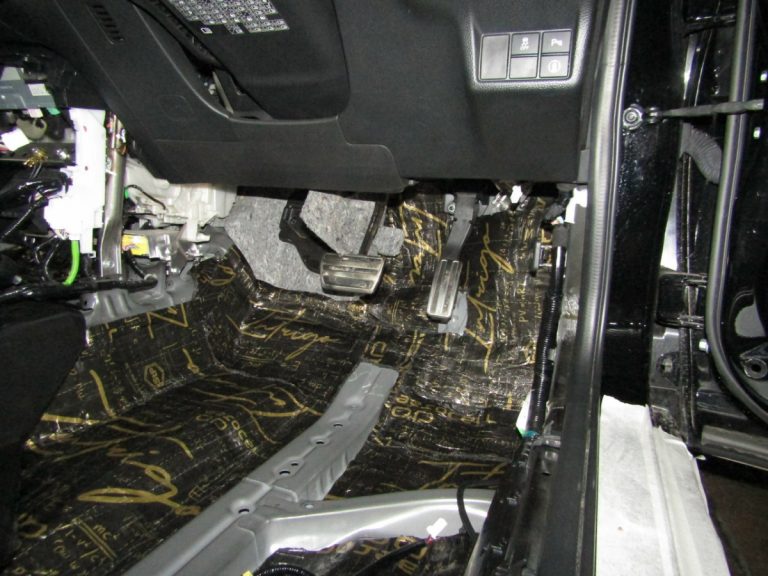 Шумоизоляция Honda Civic 11 Stop Shum