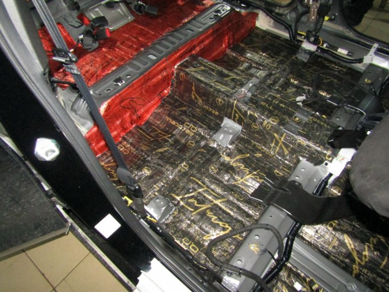 Шумоизоляция Honda Civic 11 Stop Shum