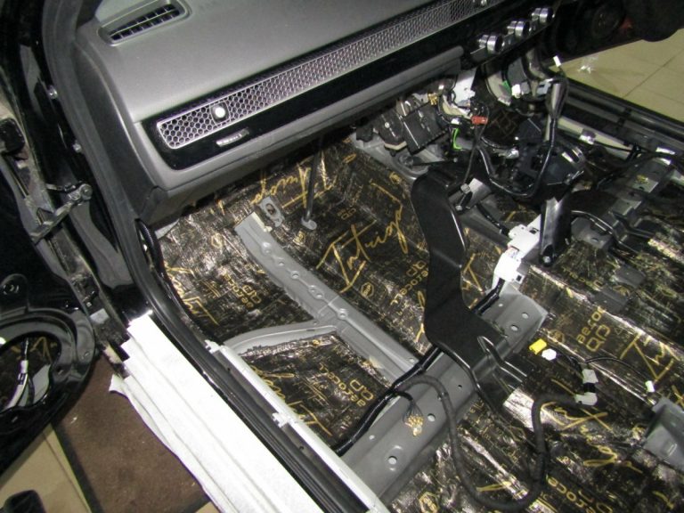 Шумоизоляция Honda Civic 11 Stop Shum