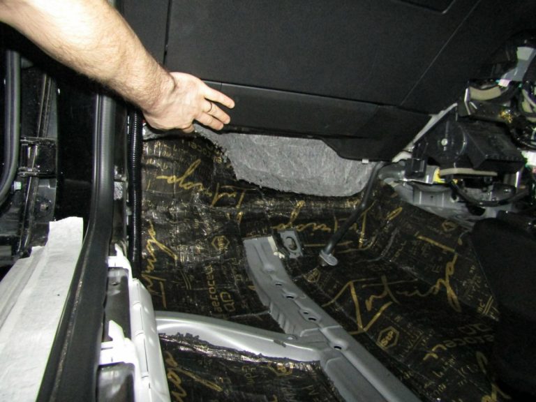 Шумоизоляция Honda Civic 11 Stop Shum