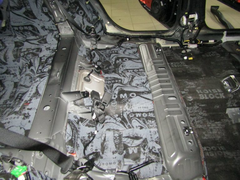 Шумоизоляция Honda Civic 11 Stop Shum