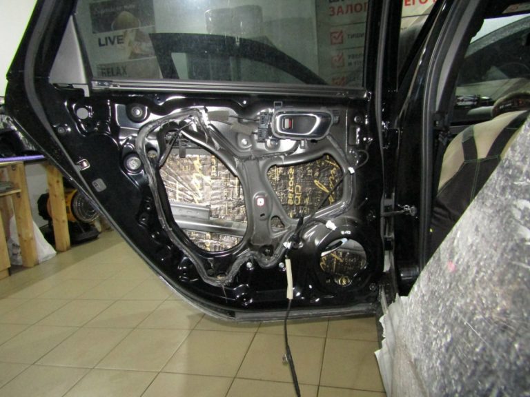 Шумоизоляция Honda Civic 11 Stop Shum