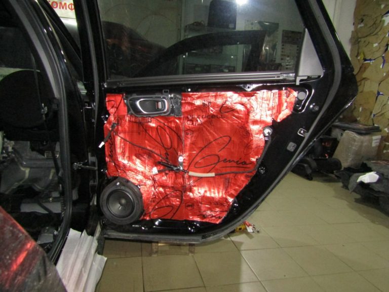 Шумоизоляция Honda Civic 11 Stop Shum