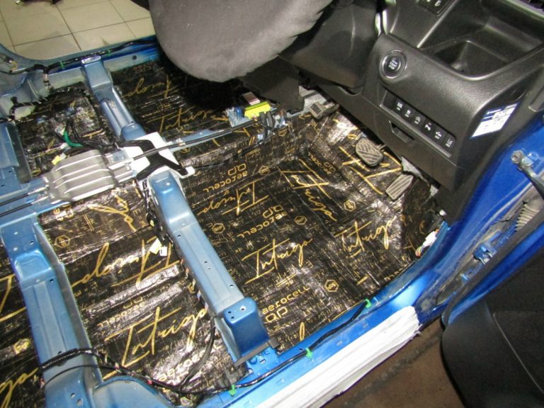 Шумоизоляция Suzuki Solio Stop Shum