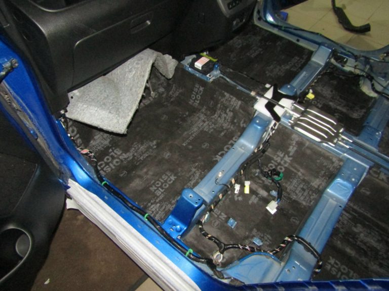 Шумоизоляция Suzuki Solio Stop Shum
