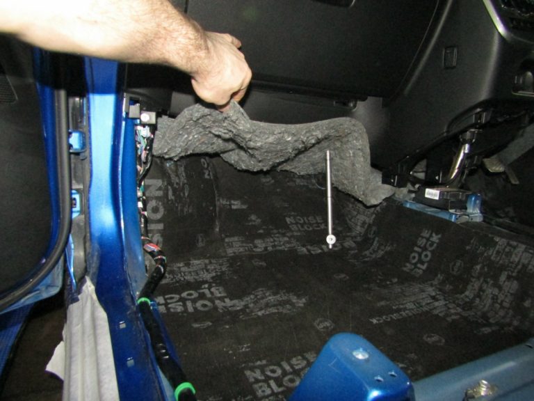 Шумоизоляция Suzuki Solio Stop Shum