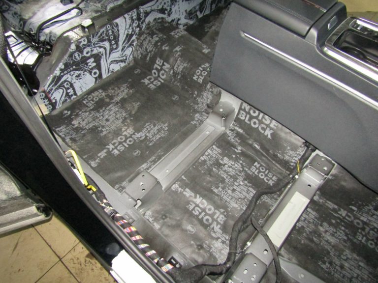 Шумоизоляция HongQi Hs 5 Stop Shum