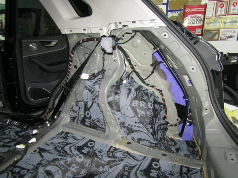 Шумоизоляция HongQi Hs 5 Stop Shum